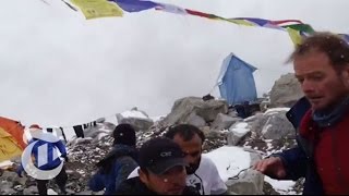 Nepal Earthquake 2015 Witness Videos on Everest  The New York Times [upl. by Monagan]